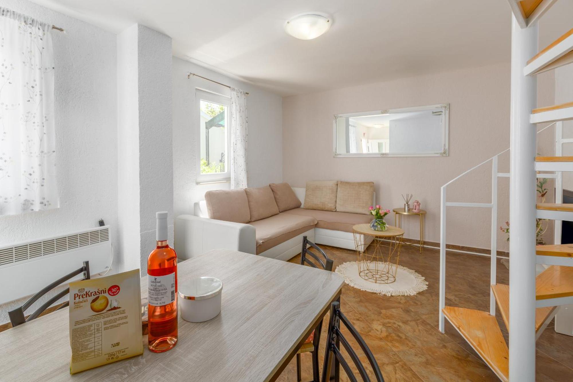 Apartment Leni Near Beach Porec Luaran gambar