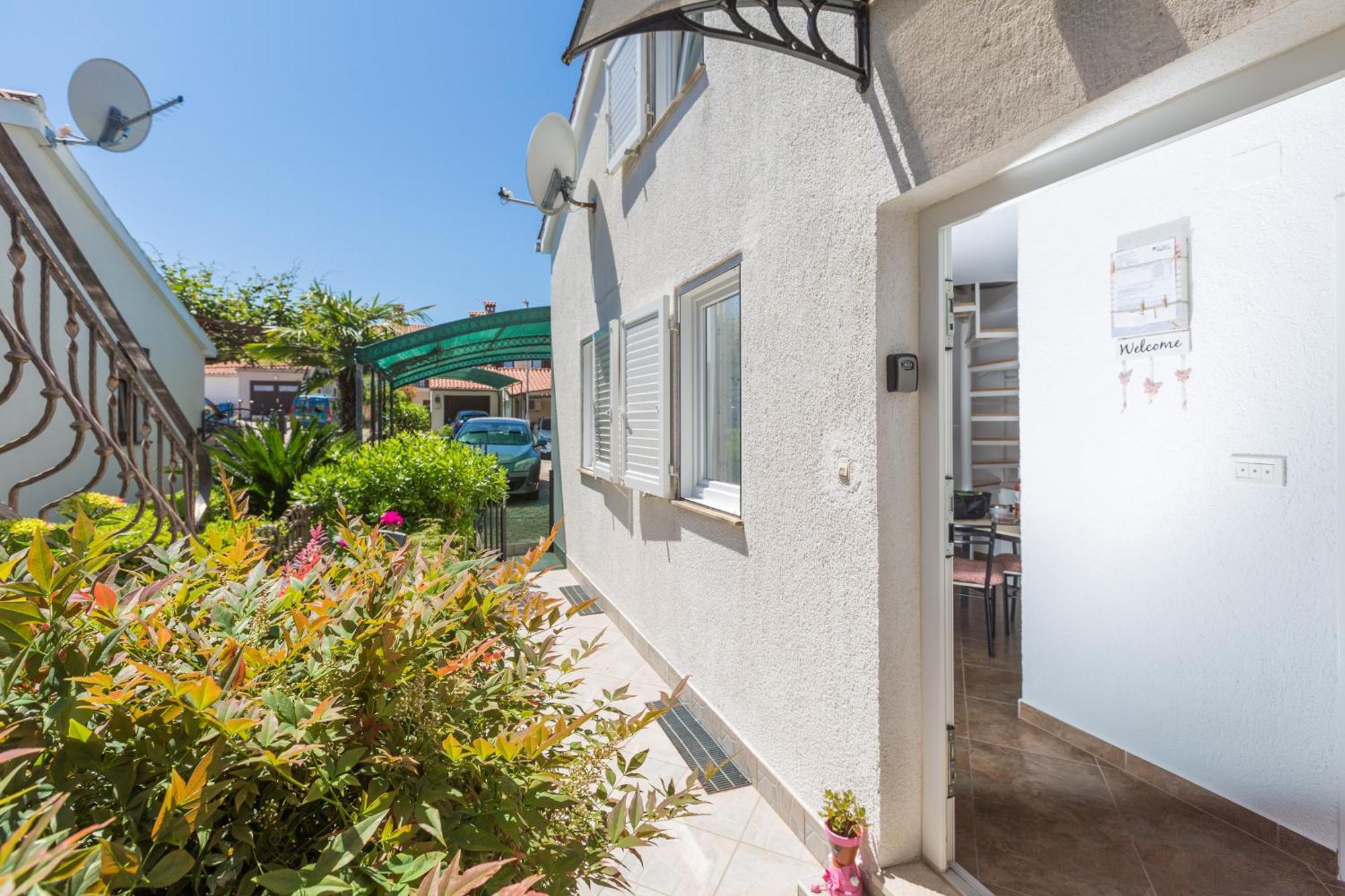 Apartment Leni Near Beach Porec Luaran gambar